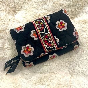 Vera Bradley Magnetic Fold Floral Wallet